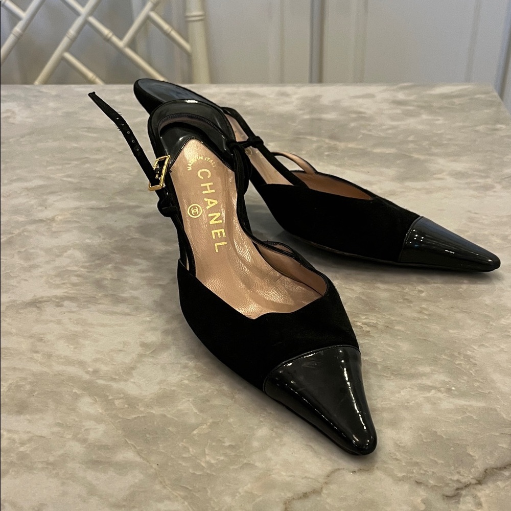 Vintage Chanel Black Suede Slingback Pumps